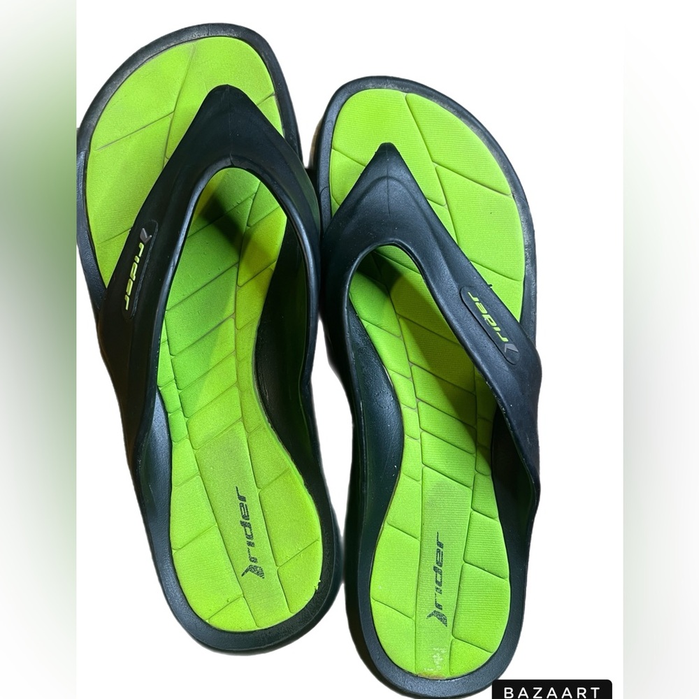 Men’s Riders Flip Flop Sandals Green Black Size 12 Summer Beach Casual slip on